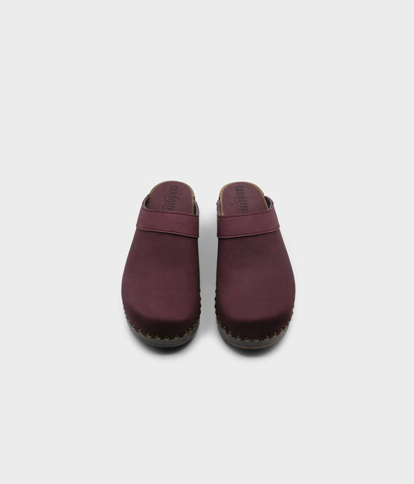 Sandgrens Bergen Studded Clog Mules Plum