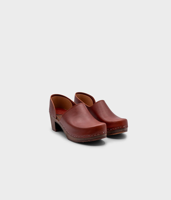 Sandgrens Brett Closed-back Clogs Cognac