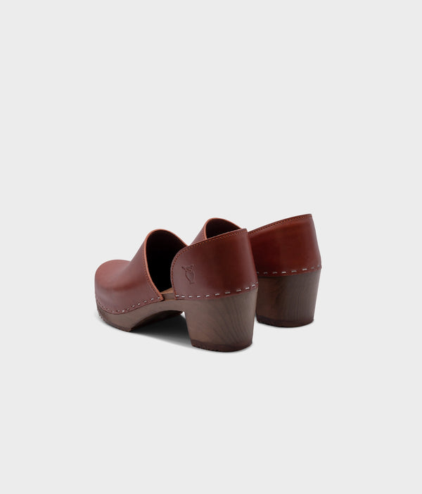 Sandgrens Brett Closed-back Clogs Cognac