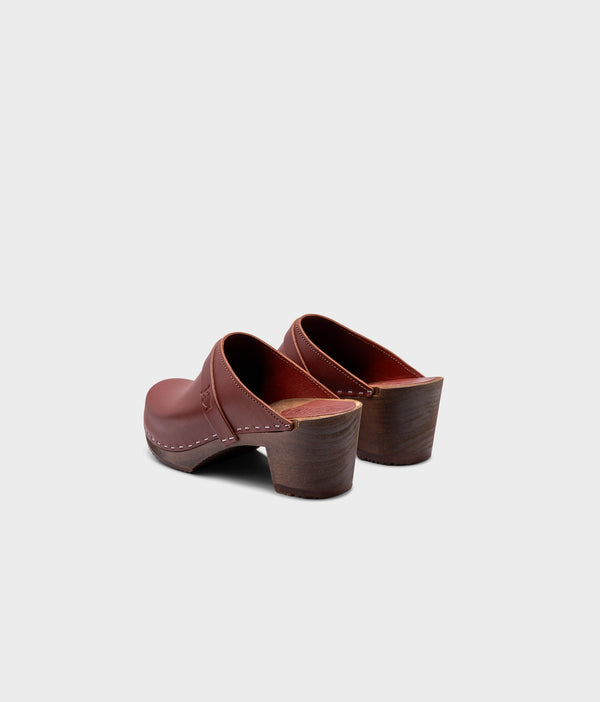 Sandgrens Dublin Classic Clog Mule Cognac