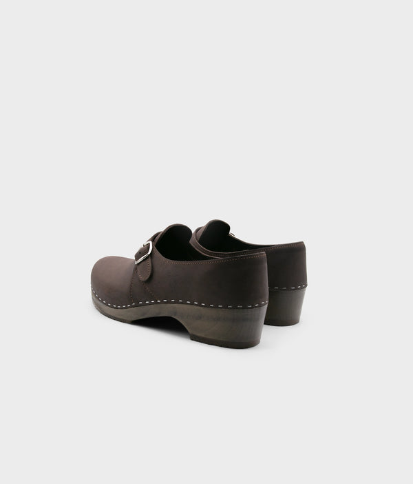 Sandgrens Gunnar Closed-back Clogs Fudge