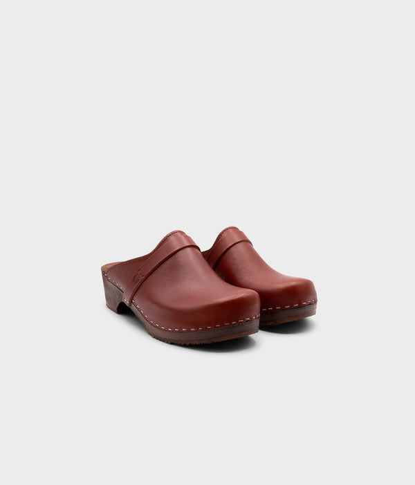 Sandgrens Malmö Classic Clog Mule Cognac