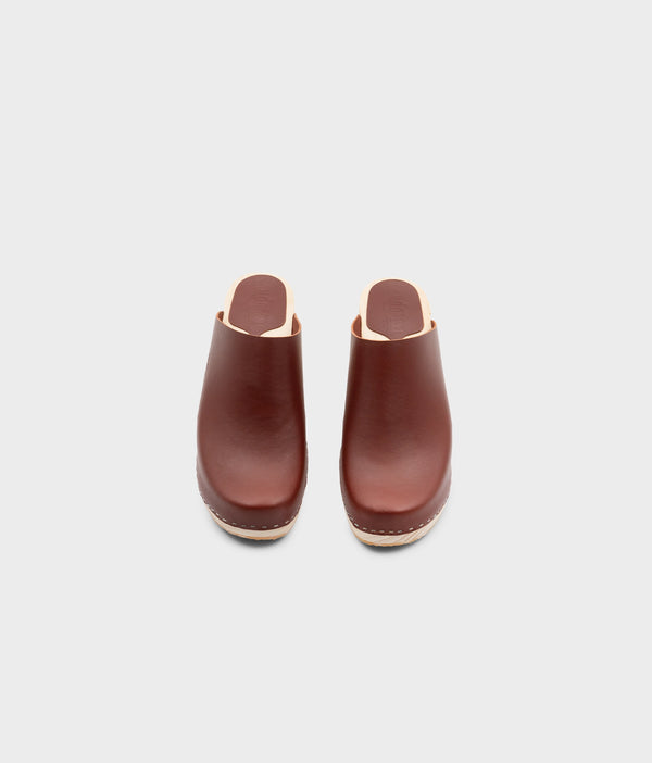 Sandgrens Rhodes Minimalistic Clog Mule Cognac