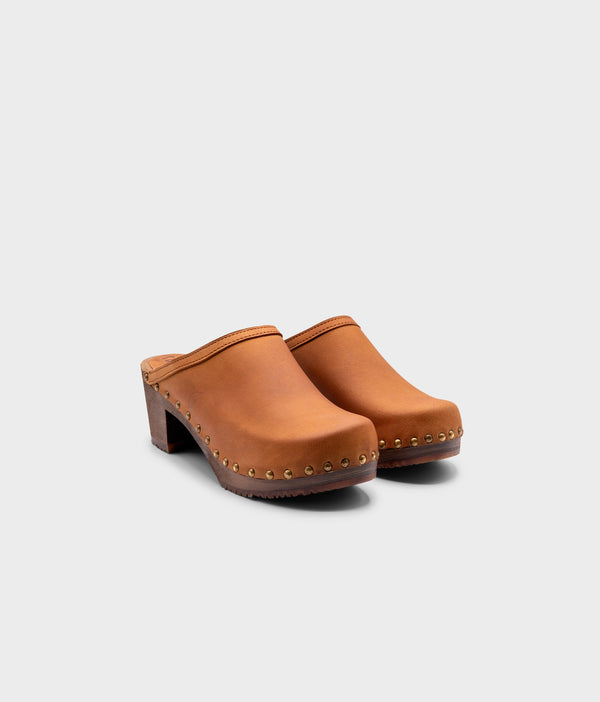 Sandgrens Rome Studded Clog Mule Dexter Tan