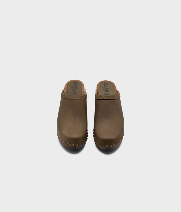 Sandgrens Rome Studded Clog Mule Olive