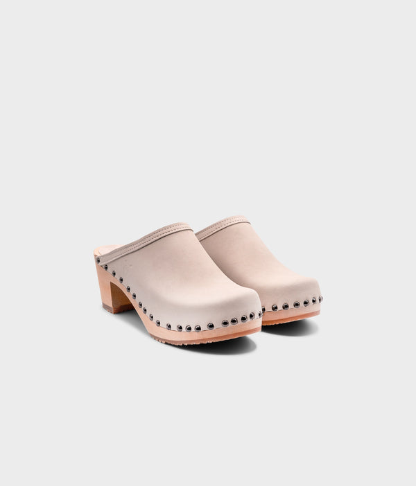 Sandgrens Rome Studded Clog Mule Sand
