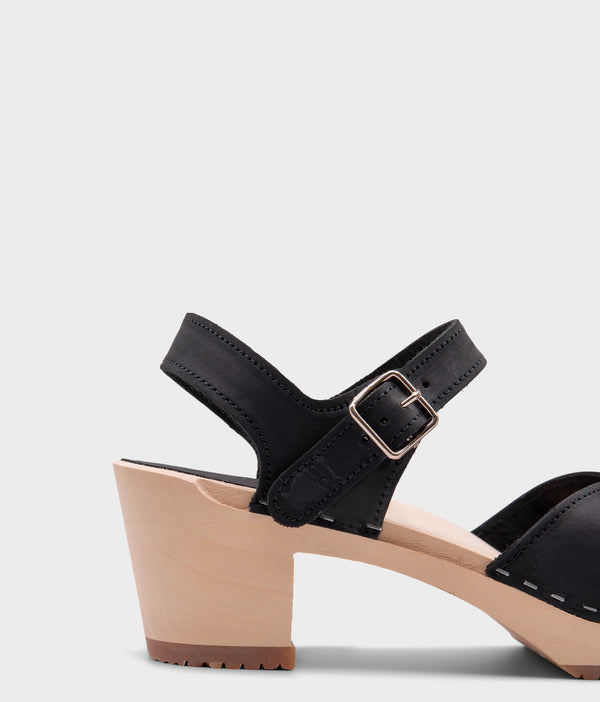 Sandgrens Victoria Classic Clog Sandal Black