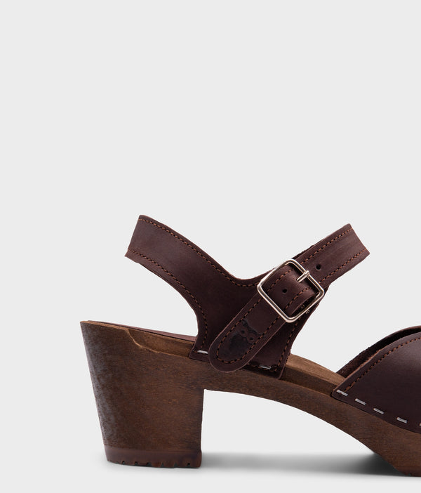 Sandgrens Victoria Classic Clog Sandal Fudge