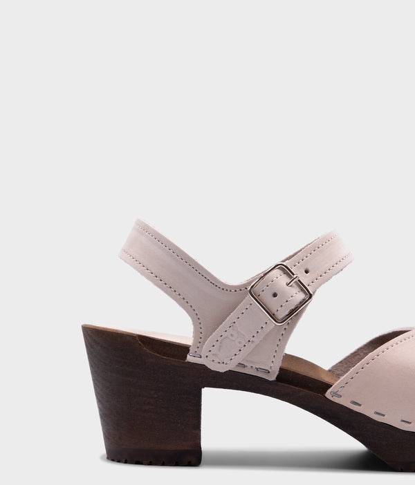 Sandgrens Victoria Classic Clog Sandal Sand