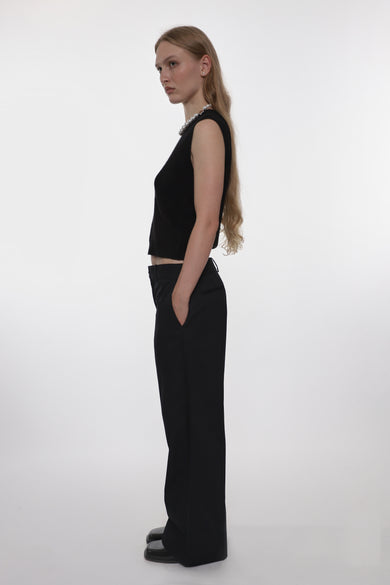 Sandy Liang SHRUNKEN CASHMERE VEST IN BLACK