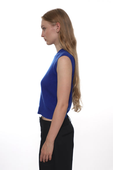 Sandy Liang SHRUNKEN CASHMERE VEST IN BLUE