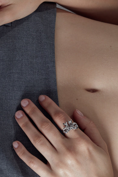 Sandy Liang STERLING SILVER CINTA RING