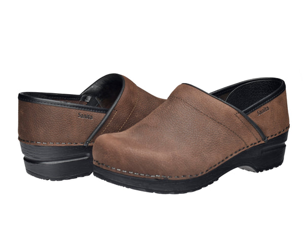 Sanita Pro. Textured Oil Women's Clog In Antique Brown