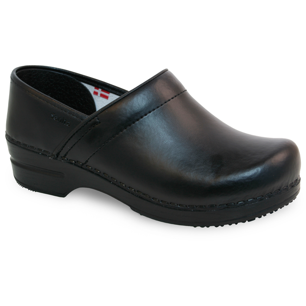 sanita Aubrey Women's Slip Resistant Clog in Black