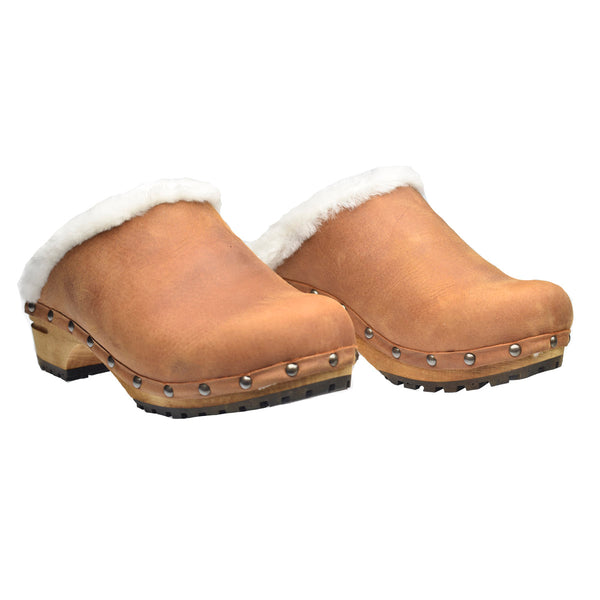 Sanita Hese Women's Wood Clog In Chestnut