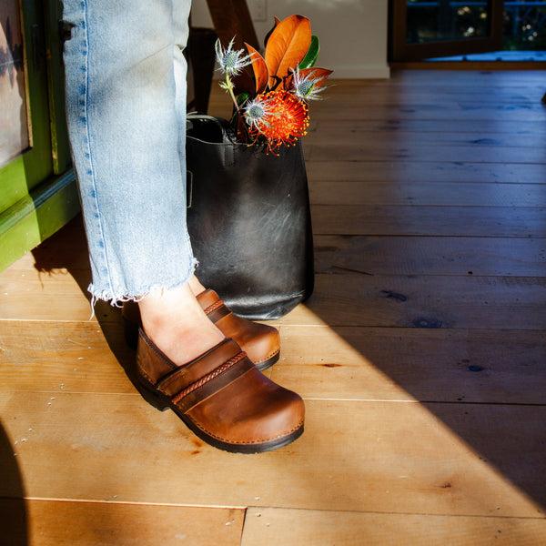 Sanita Lorette Women's Clog In Antique Brown