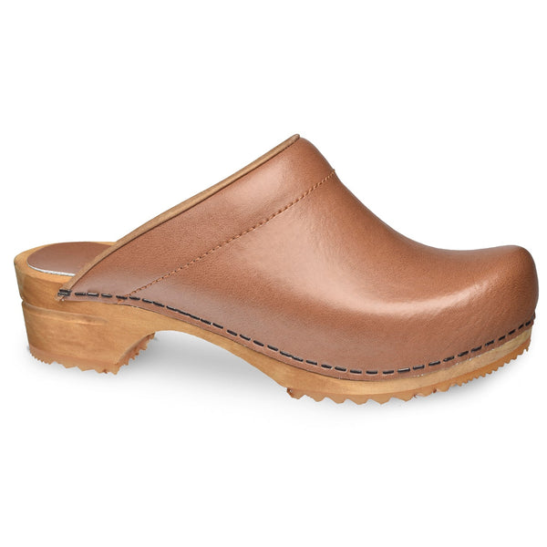 sanita Lotte Women's Wood Clog in Cognac