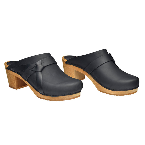 Sanita Manuella Women's Wood Mule In Black