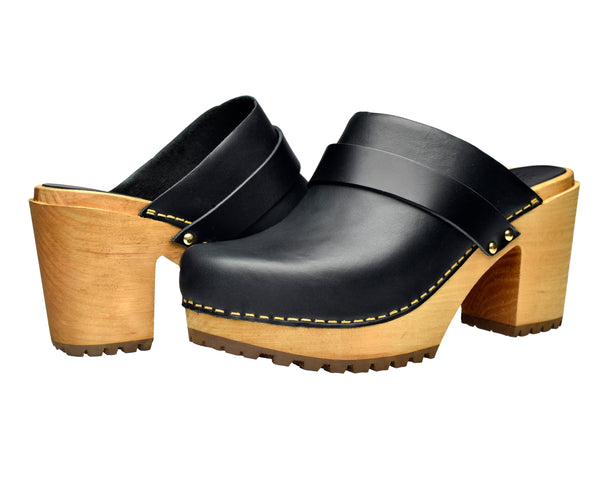 Sanita Peleni Women's Wood Clog In Black
