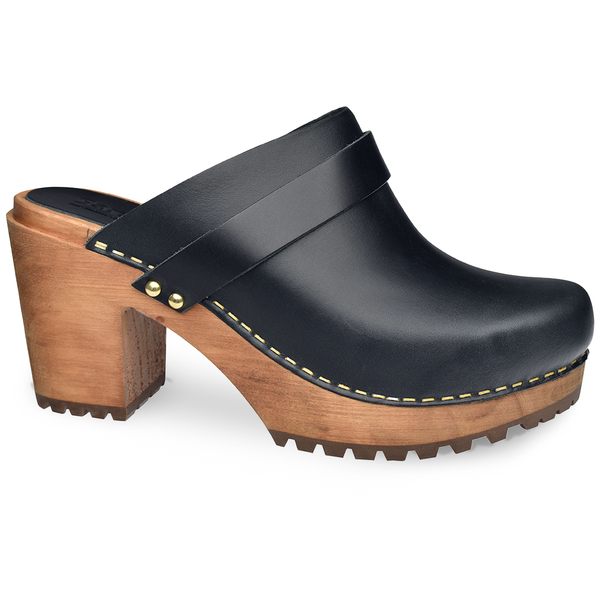 sanita Peleni Women's Wood Clog in Black