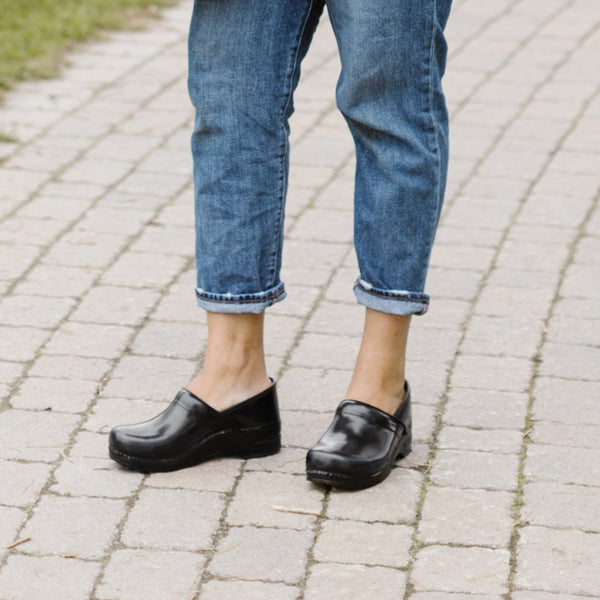 sanita Pro. Cabrio Women's Clog In Black