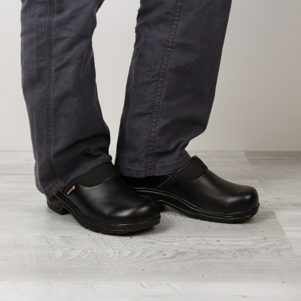 Sanita Pro Light O2 Unisex Safety Clog In Black