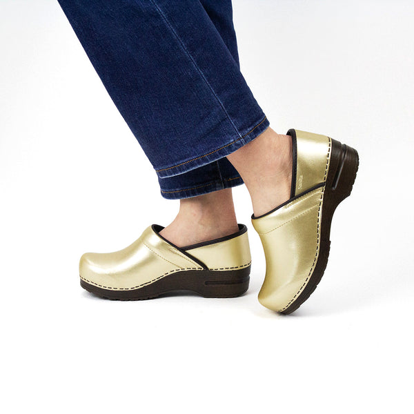 Sanita Pro. PU Women's Clog In Gold