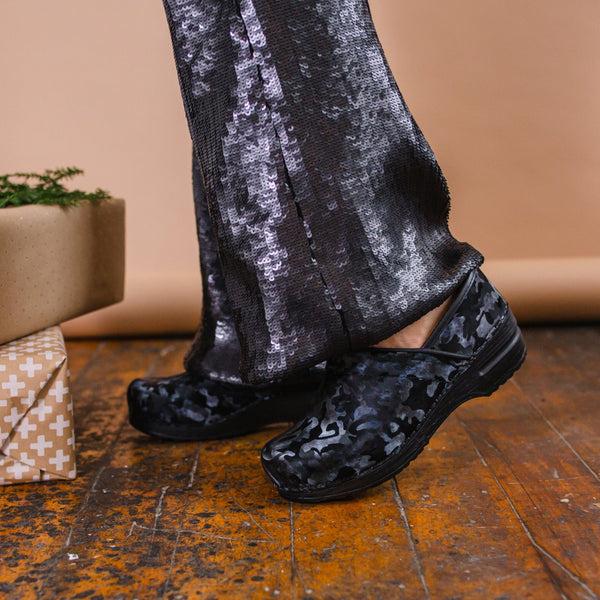 Sanita Ravena Women's Clog In Black