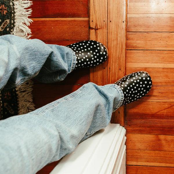 Sanita Roxbury Women's Clog In Black