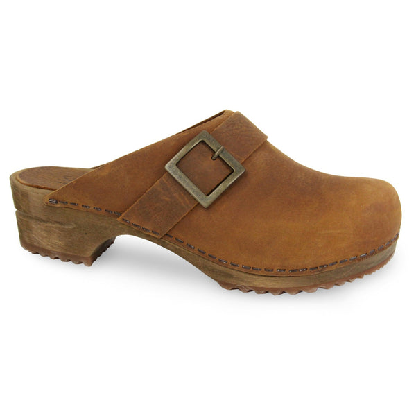 sanita Urban Women's Wood Clog in Chestnut
