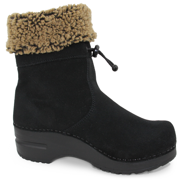 sanita Yama Women's Boot in Black