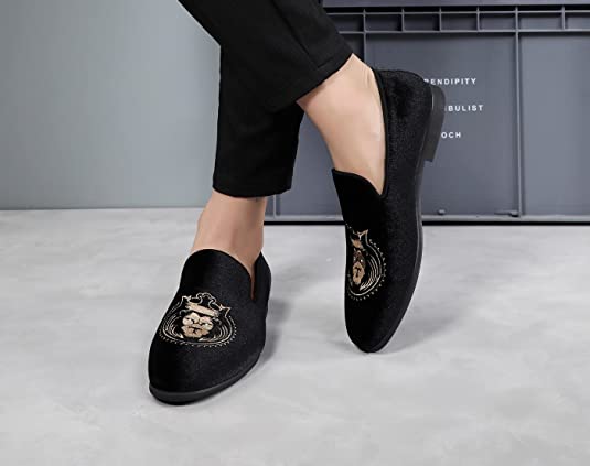 Santimon Men's Velvet Smoking Loafers Lion Head