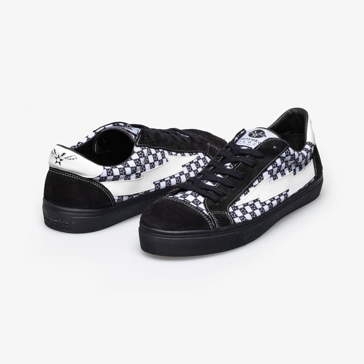 Sanyako Thunderbolt Black/White/Stars