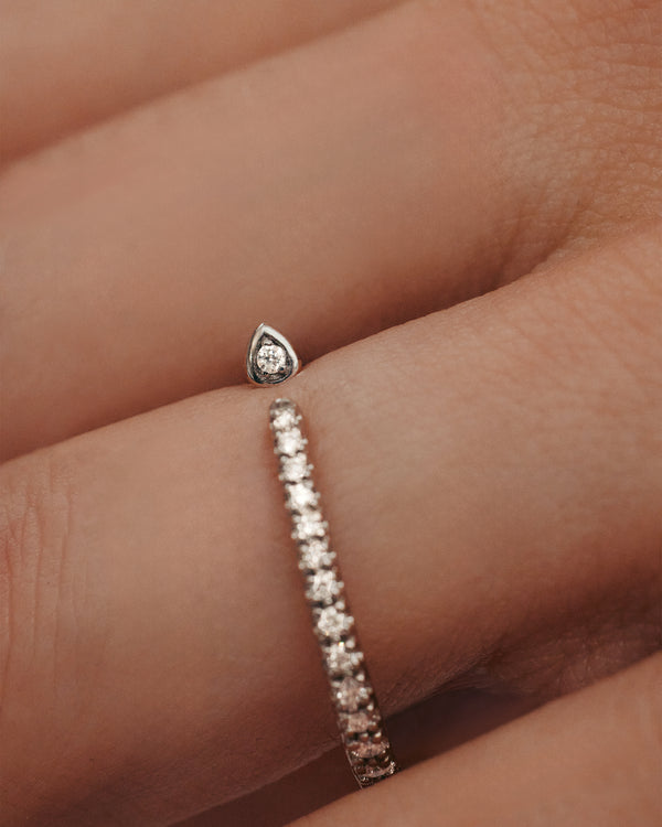 Sarah & Sebastian Aria Diamond Wedding Band