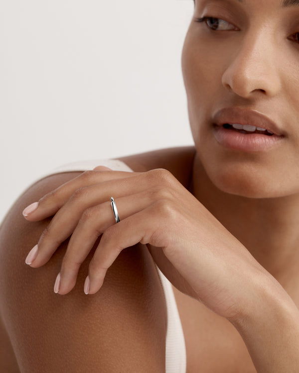 sarah & sebastian Aria Wedding Band