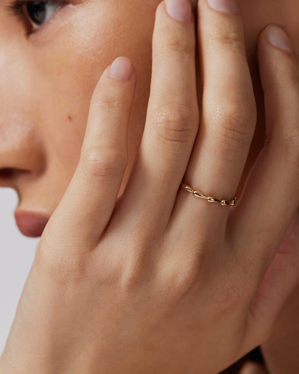 Sarah & Sebastian Baleen Ring