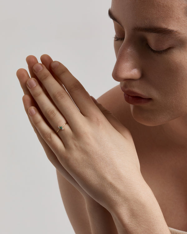 sarah & sebastian Emerald Cluster Ring