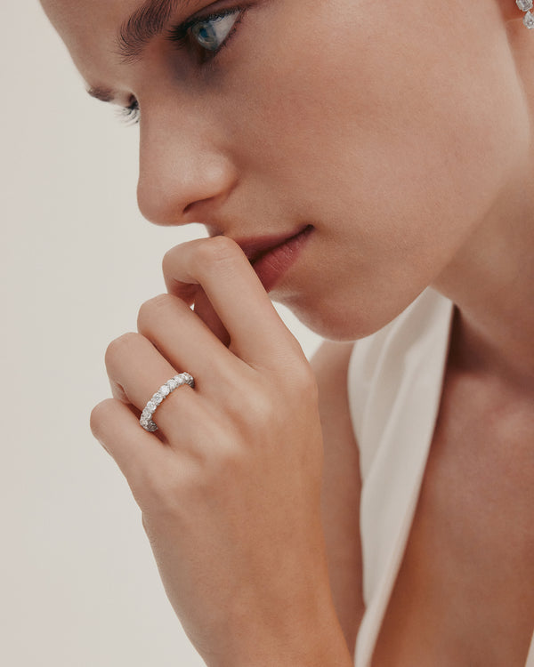 sarah & sebastian Eternity Diamond III Ring