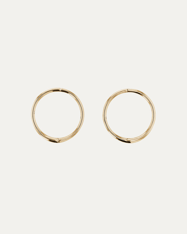 Sarah & Sebastian Fine Hoop