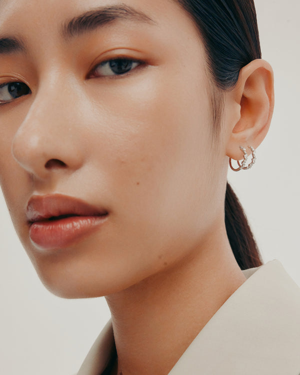 Sarah & Sebastian Gossamer Hoop