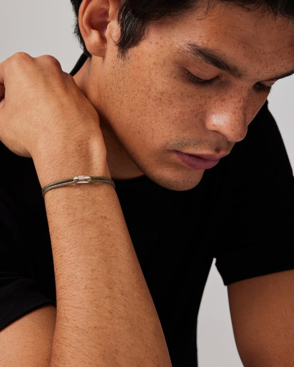 sarah & sebastian Lock Cord Bracelet