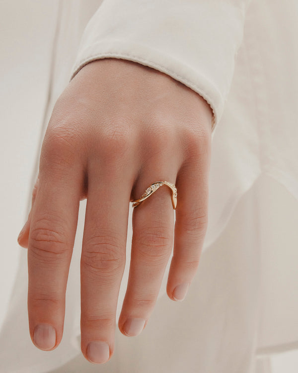 Sarah & Sebastian Marine Diamond Wedding Band II