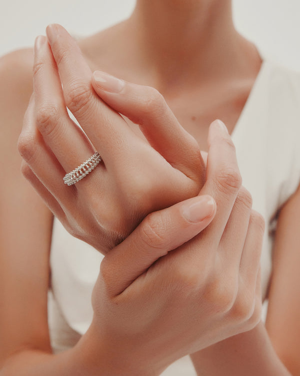 sarah & sebastian Medusa Ring