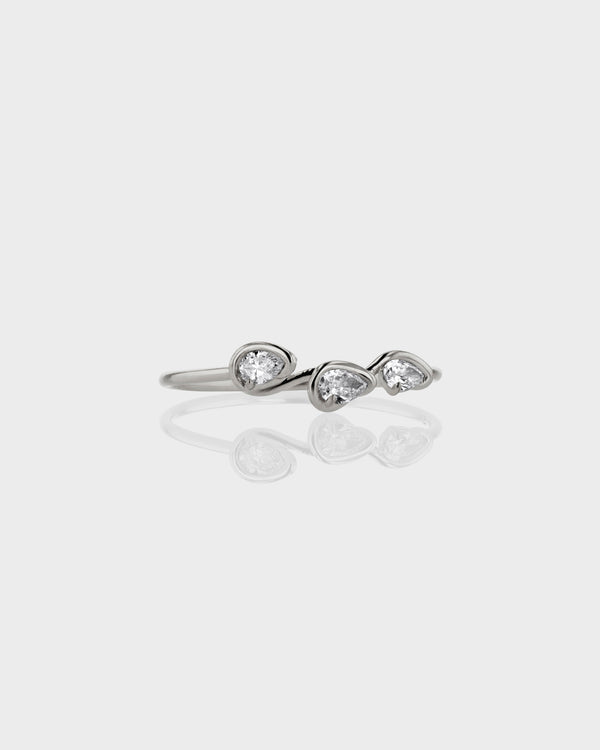Sarah & Sebastian Petite Diamond Corridor Ring