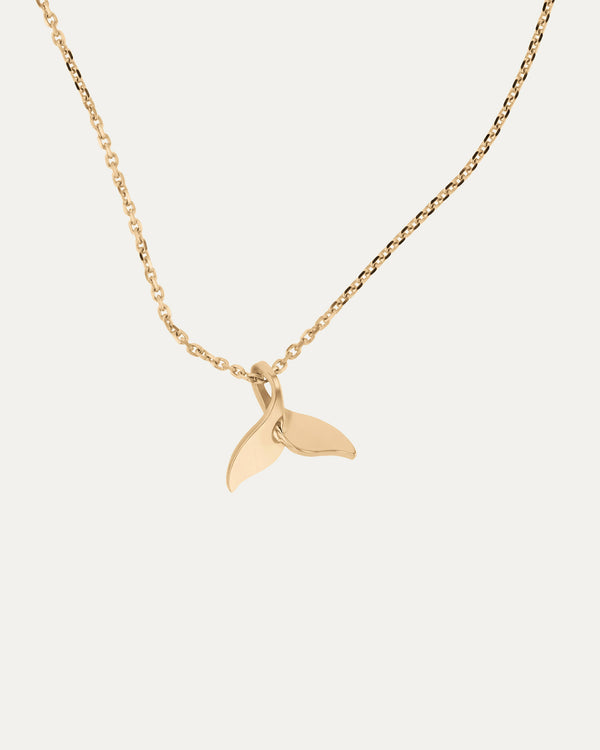 sarah & sebastian Petite Whale Necklace