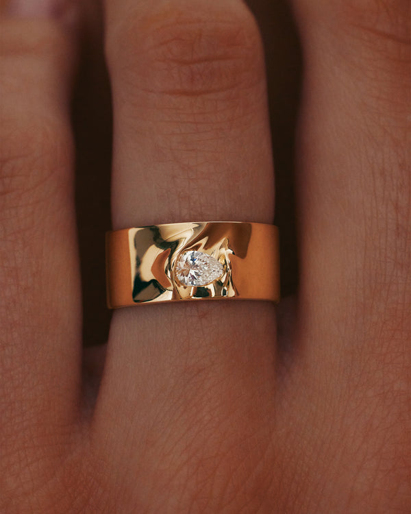 sarah & sebastian Rhythm Diamond Ring