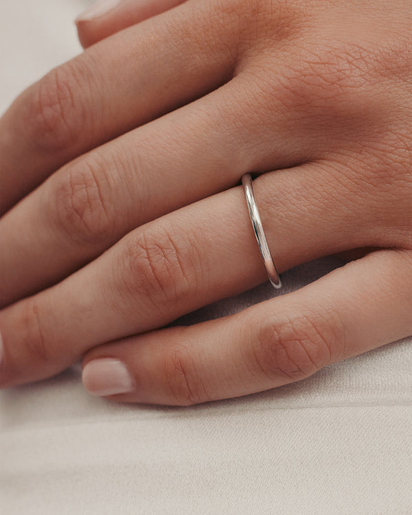 Sarah & Sebastian Round Wedding Band
