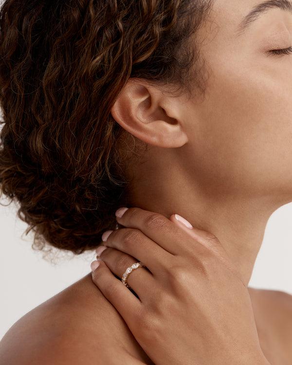 Sarah & Sebastian Salt Oval Diamond Ring II