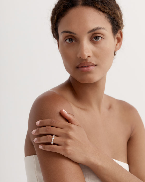 sarah & sebastian Salt Oval Diamond Ring II