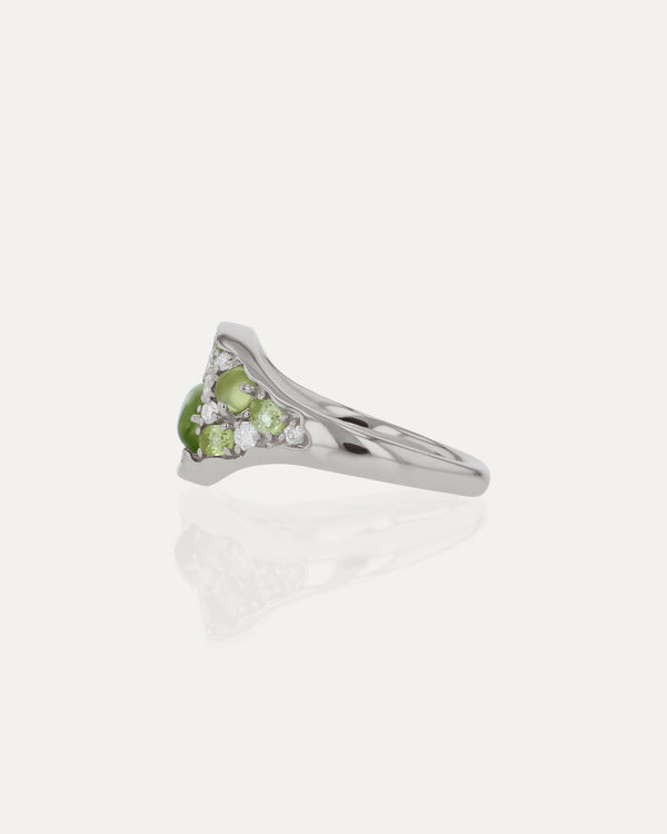 Sarah & Sebastian Sand Peridot Signet Ring